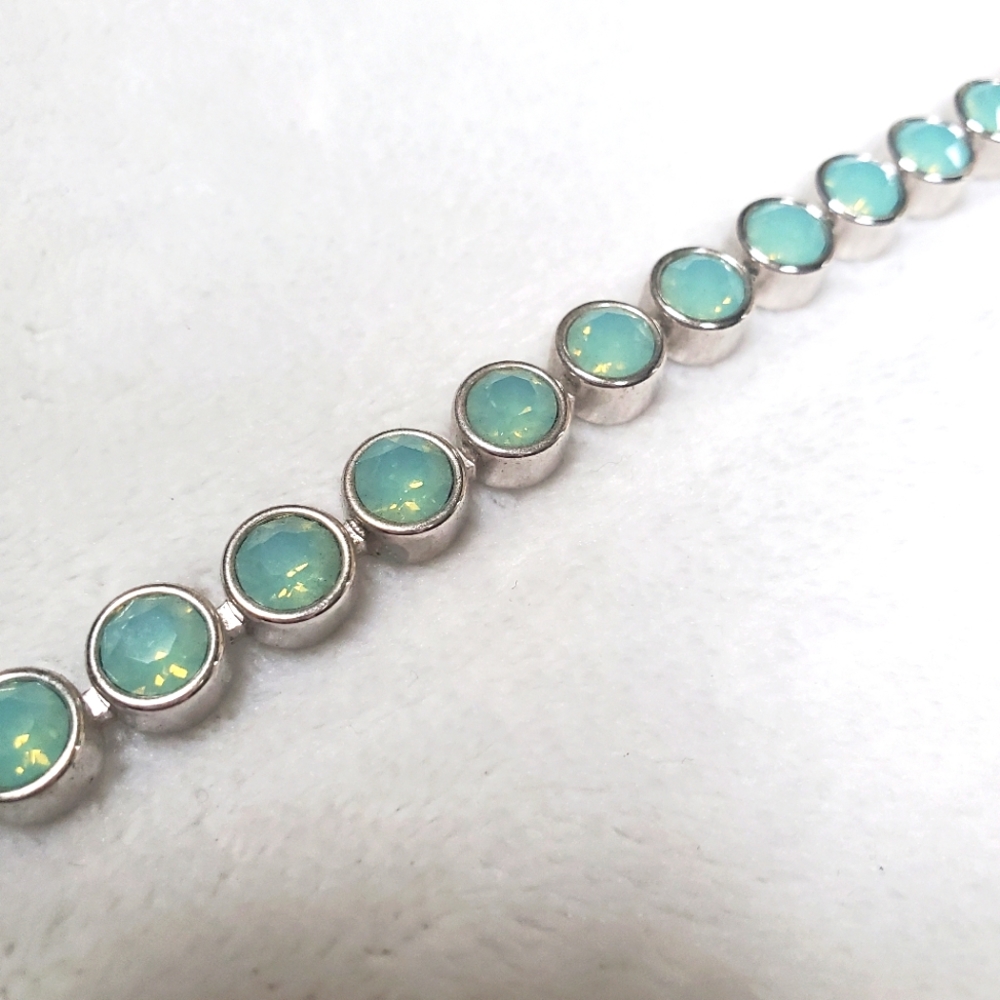 Touchstone Crystal Ice Bracelet
